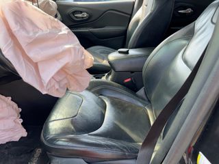 2014 Jeep Cherokee Limited - Interior Front Seat Image